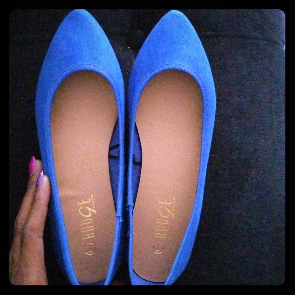 Blue faux suede flats